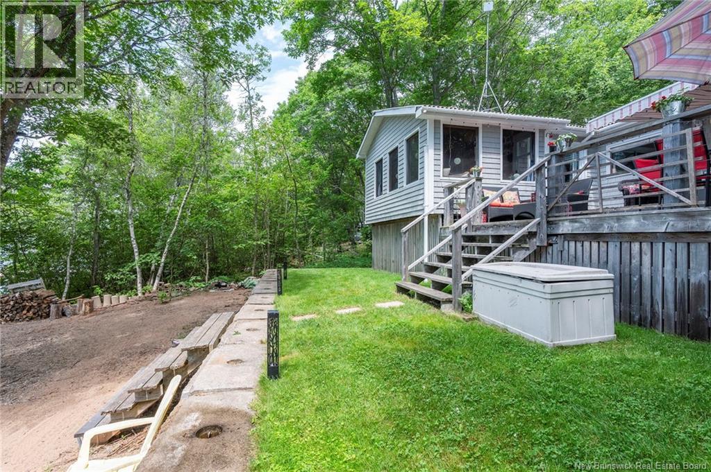 50 Lawtons Lane - 32