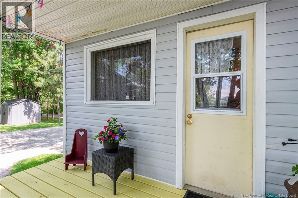 50 Lawtons Lane - 37