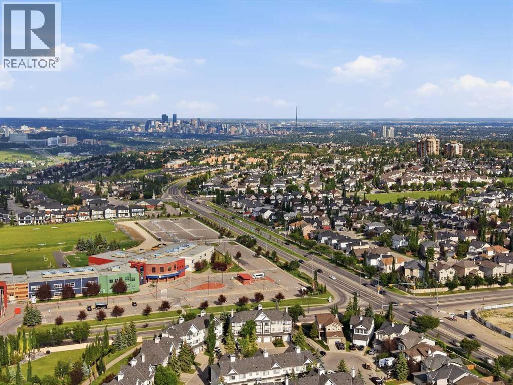 4 Cougar Ridge Mews SW - 37