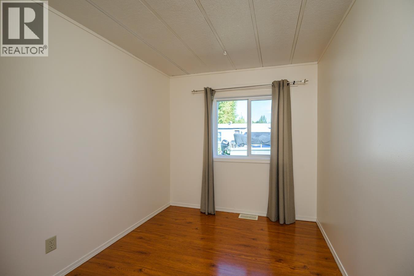 Photo 15 of 27 — 8487 PETER ROAD · Prince George, BC