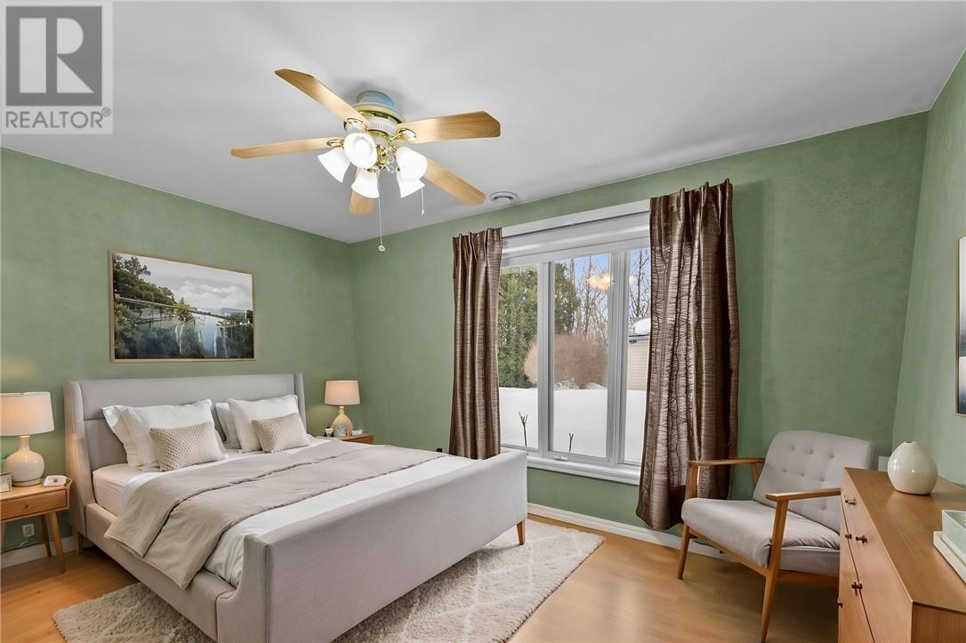 85 Gemma Street - 27