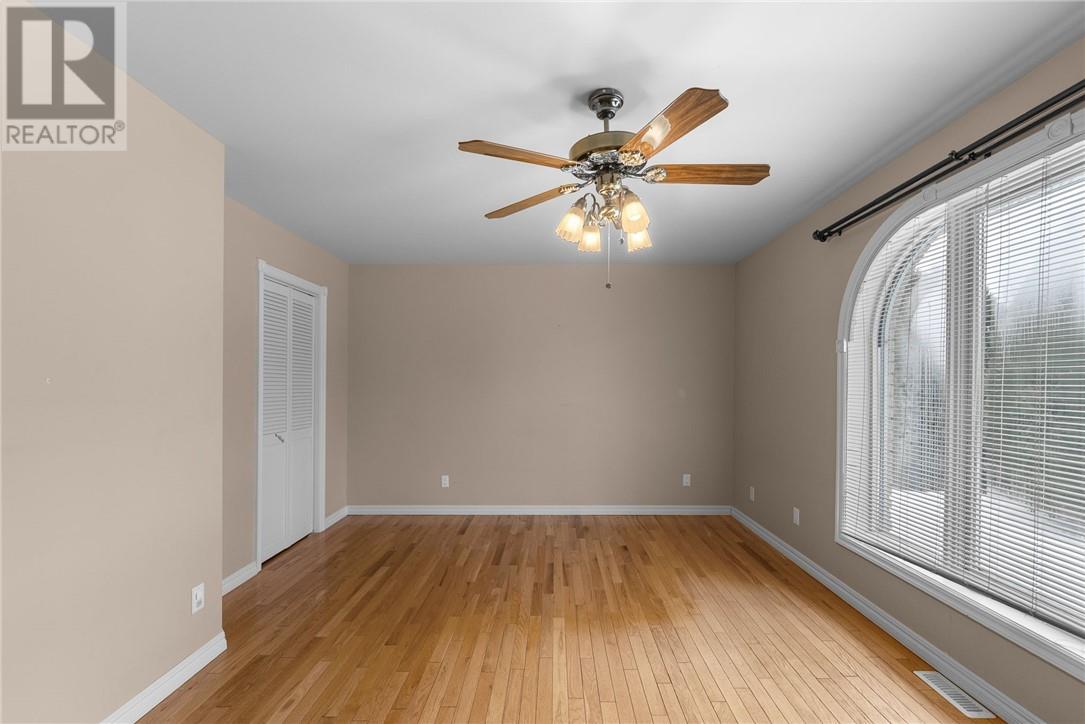 85 Gemma Street - 37