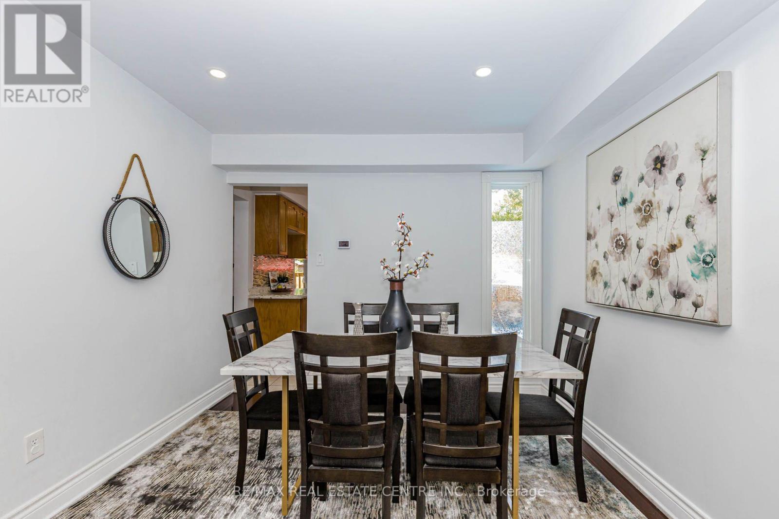 41 LETTY AVENUE - 8