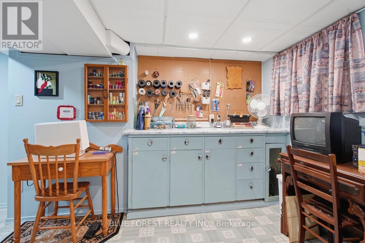 708 HEADLEY DRIVE - 36