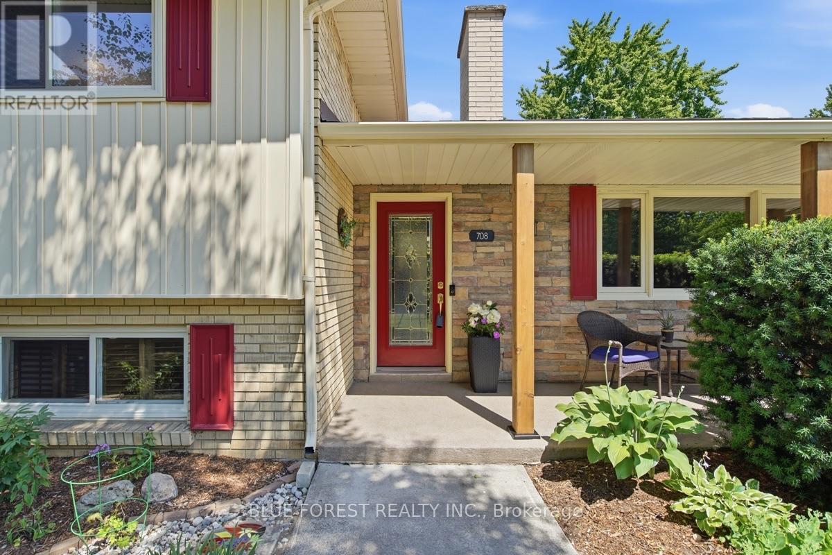 708 HEADLEY DRIVE - 8