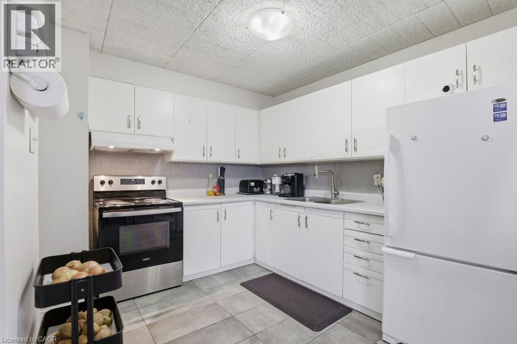 #110 80 BRECKENRIDGE Drive - 5