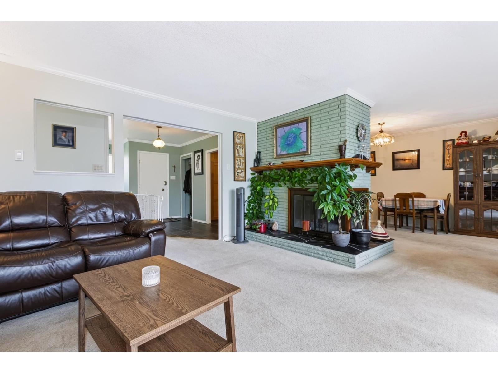 13830 BLACKBURN AVENUE, White Rock