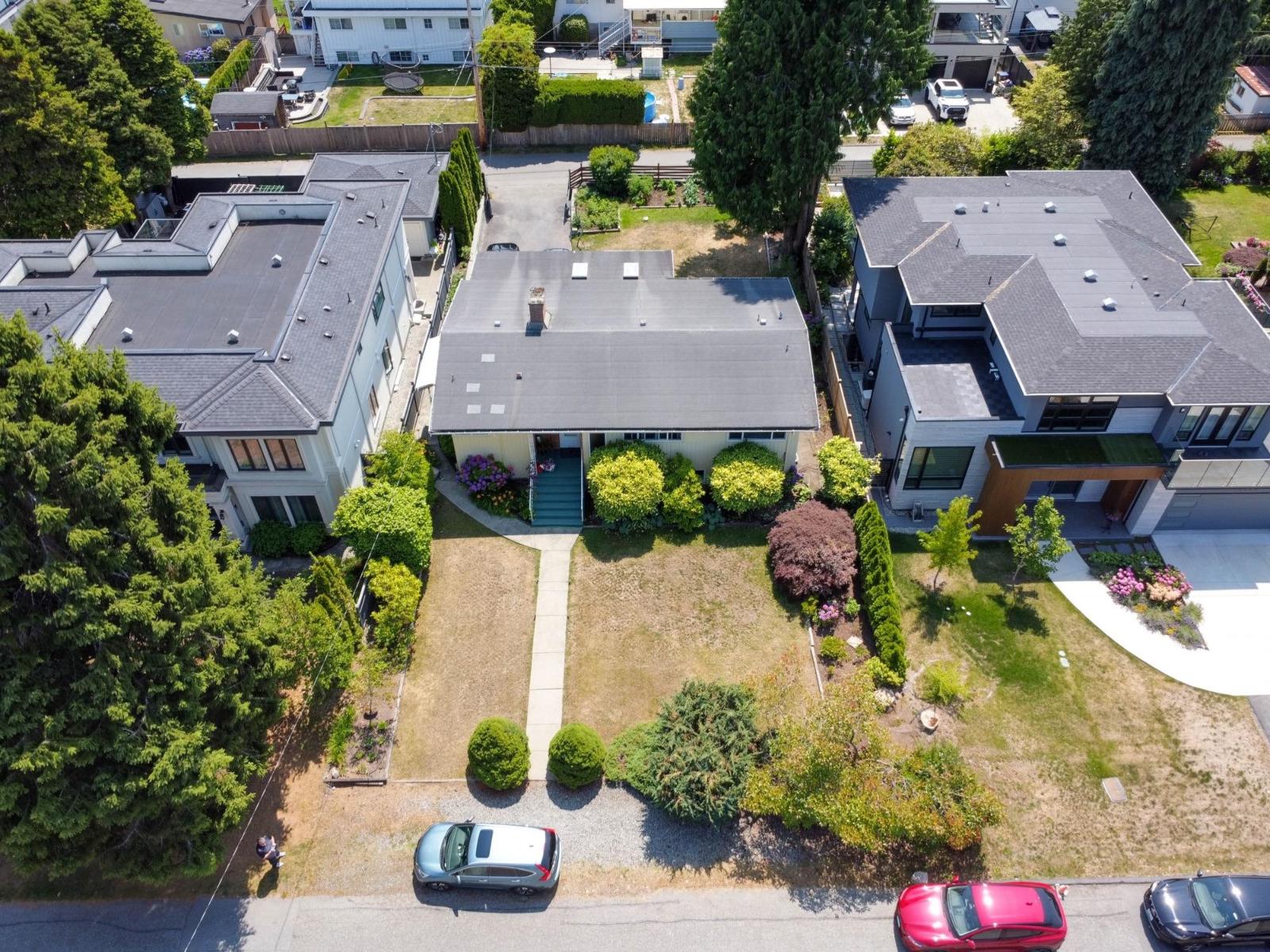 13830 BLACKBURN AVENUE, White Rock