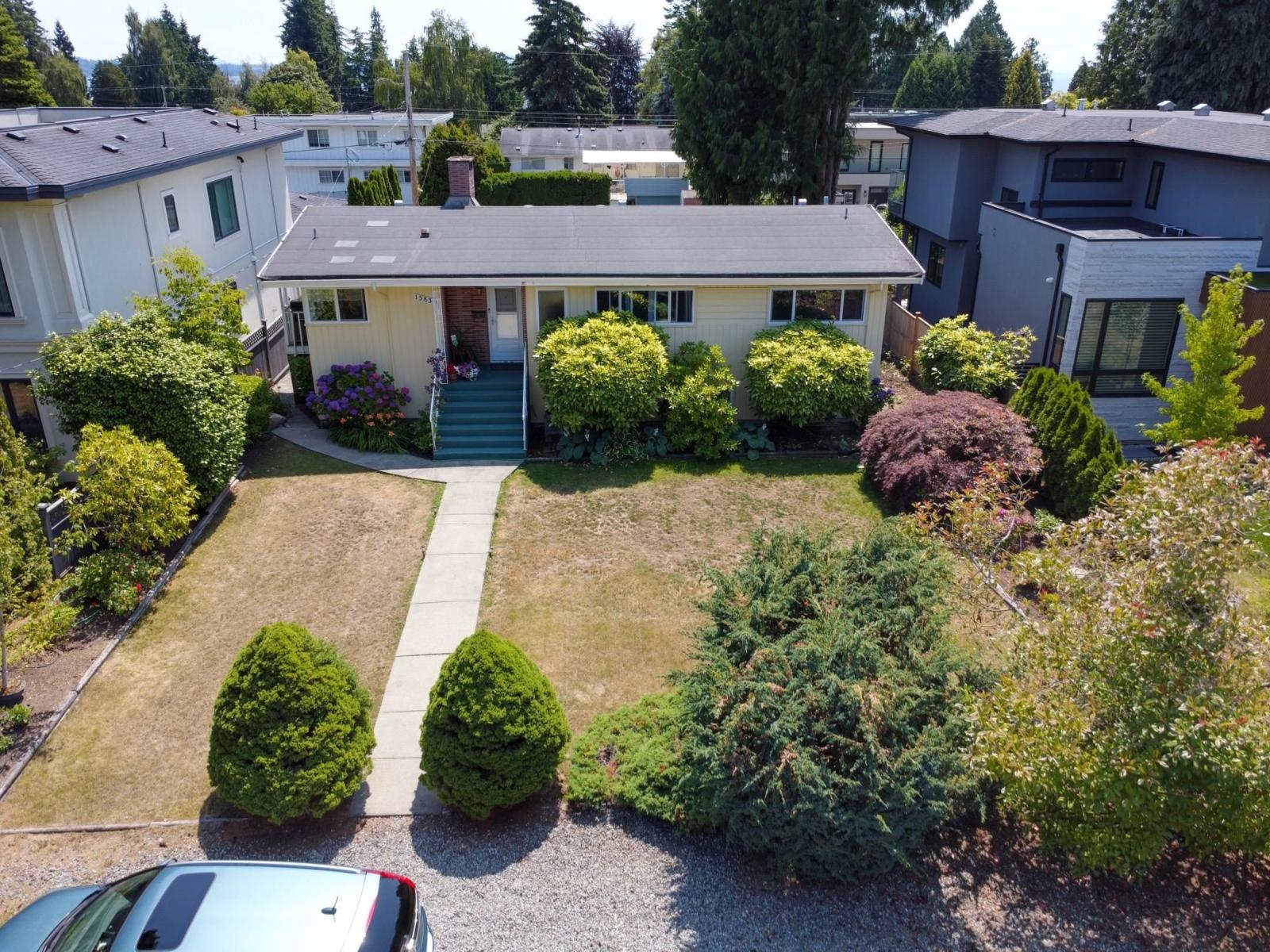 13830 BLACKBURN AVENUE, White Rock