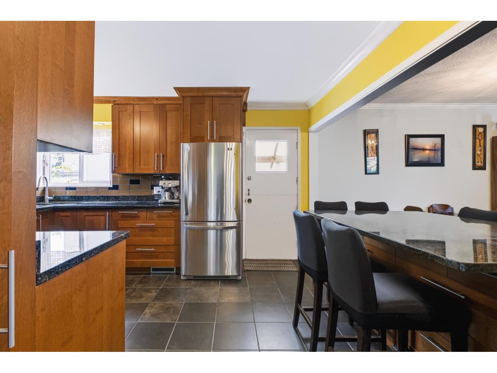 13830 BLACKBURN AVENUE, White Rock