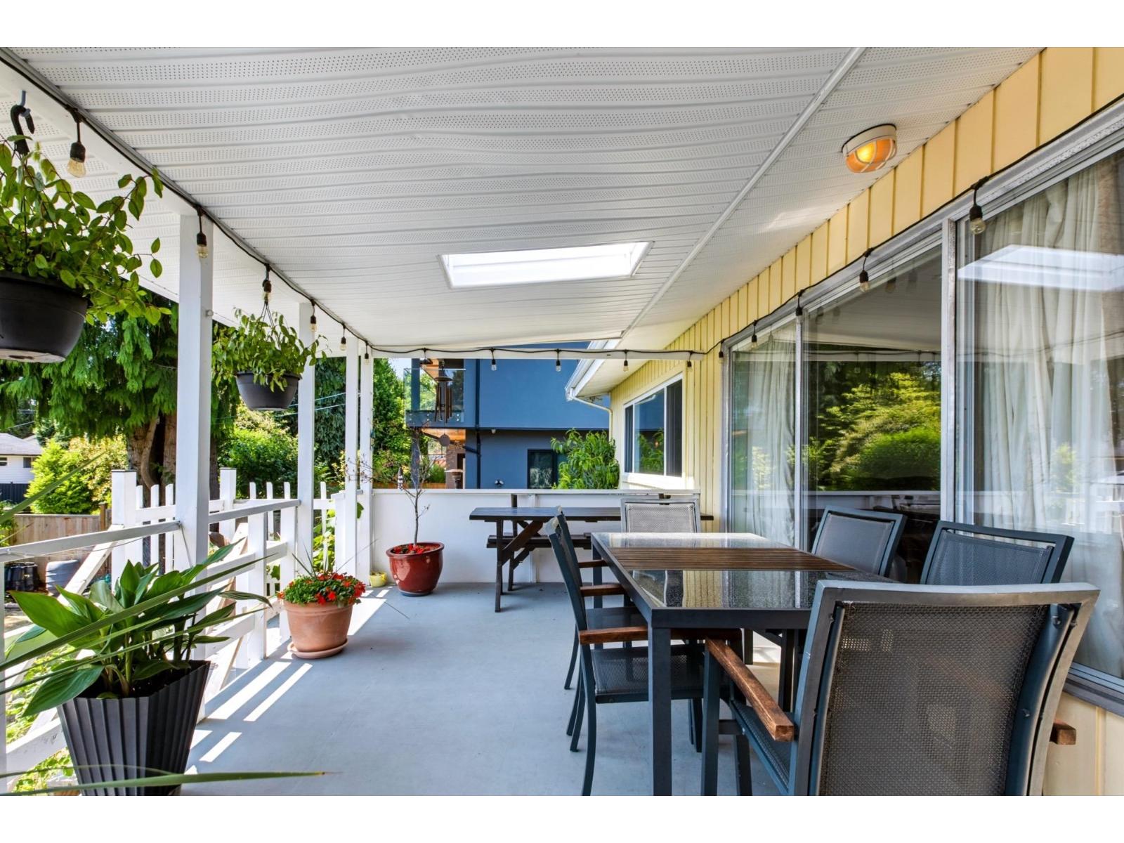 13830 BLACKBURN AVENUE, White Rock