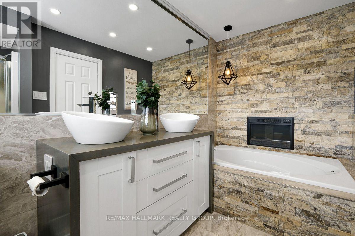 3 Bed, 3 Bath House for Sale in Ottawa – 6252 SABLEWOOD PLACE, Ottawa – MLS# X13568046 - Image 34