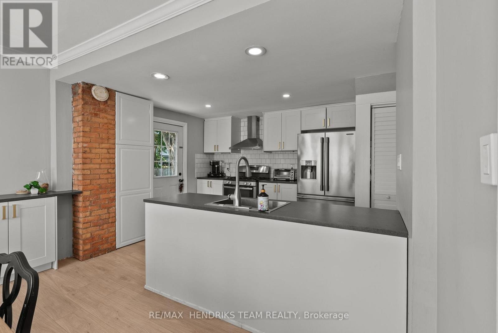 69 CHAPLIN AVENUE - 14