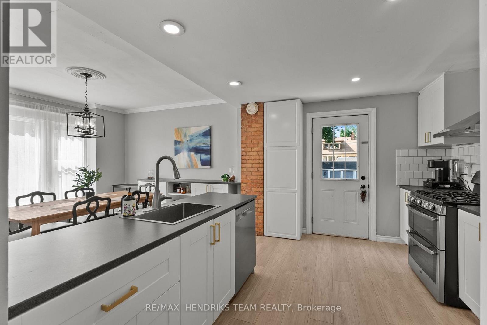 69 CHAPLIN AVENUE - 17