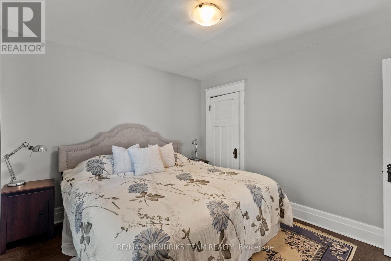 69 CHAPLIN AVENUE - 21