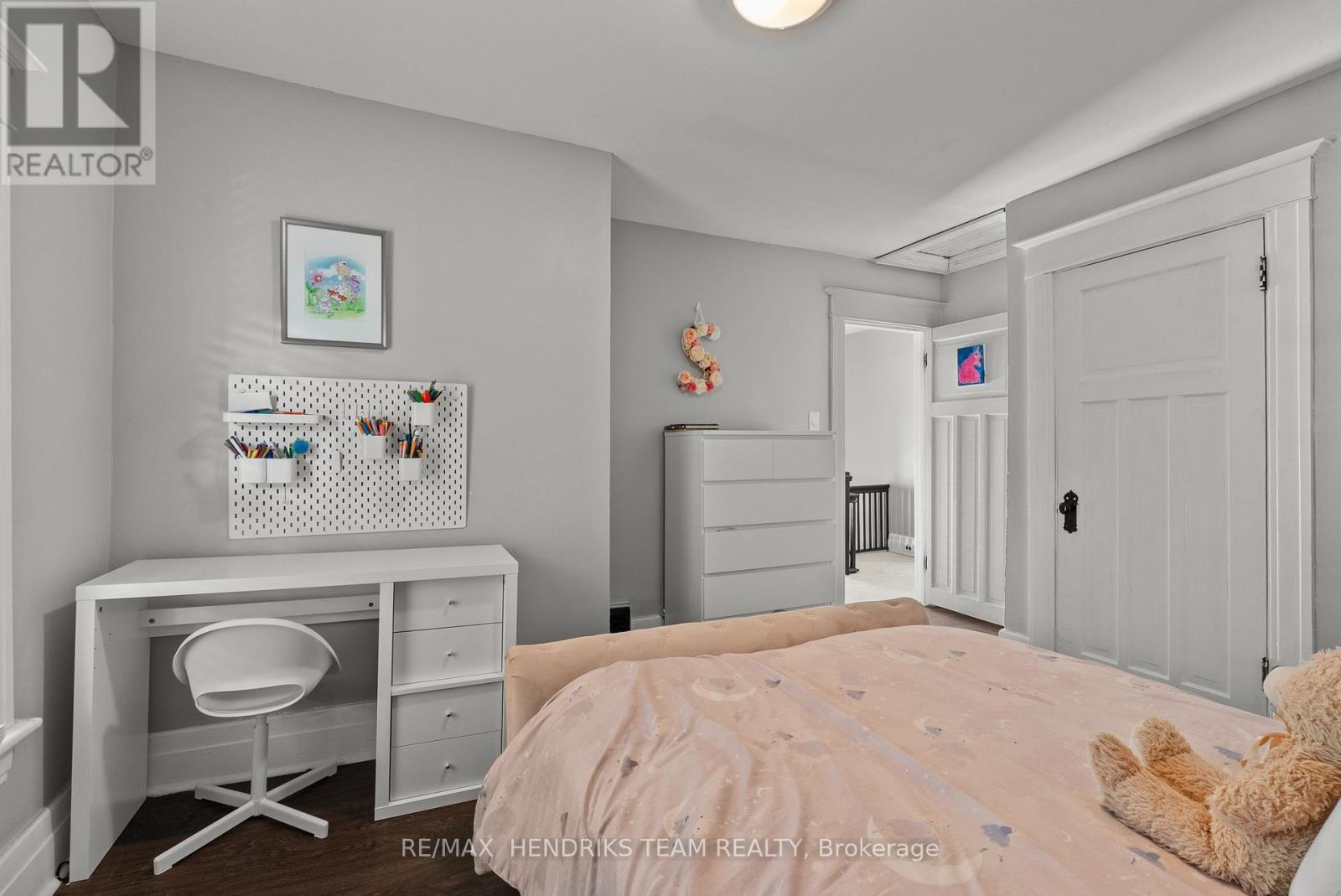 69 CHAPLIN AVENUE - 23