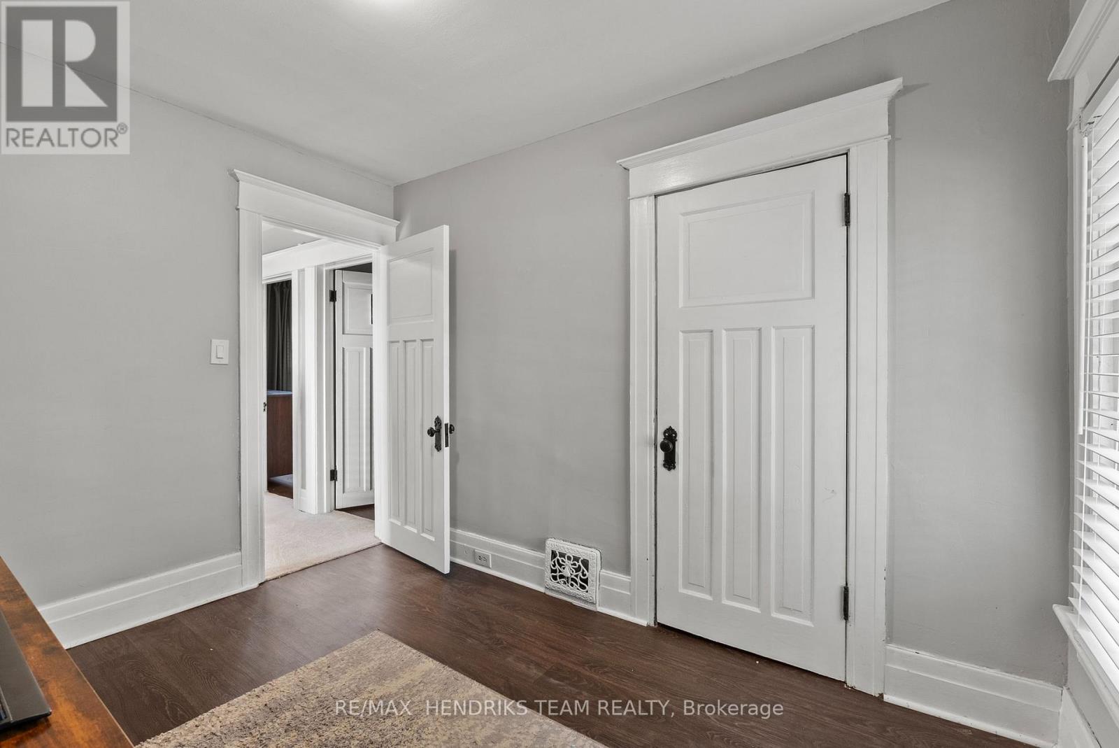 69 CHAPLIN AVENUE - 25