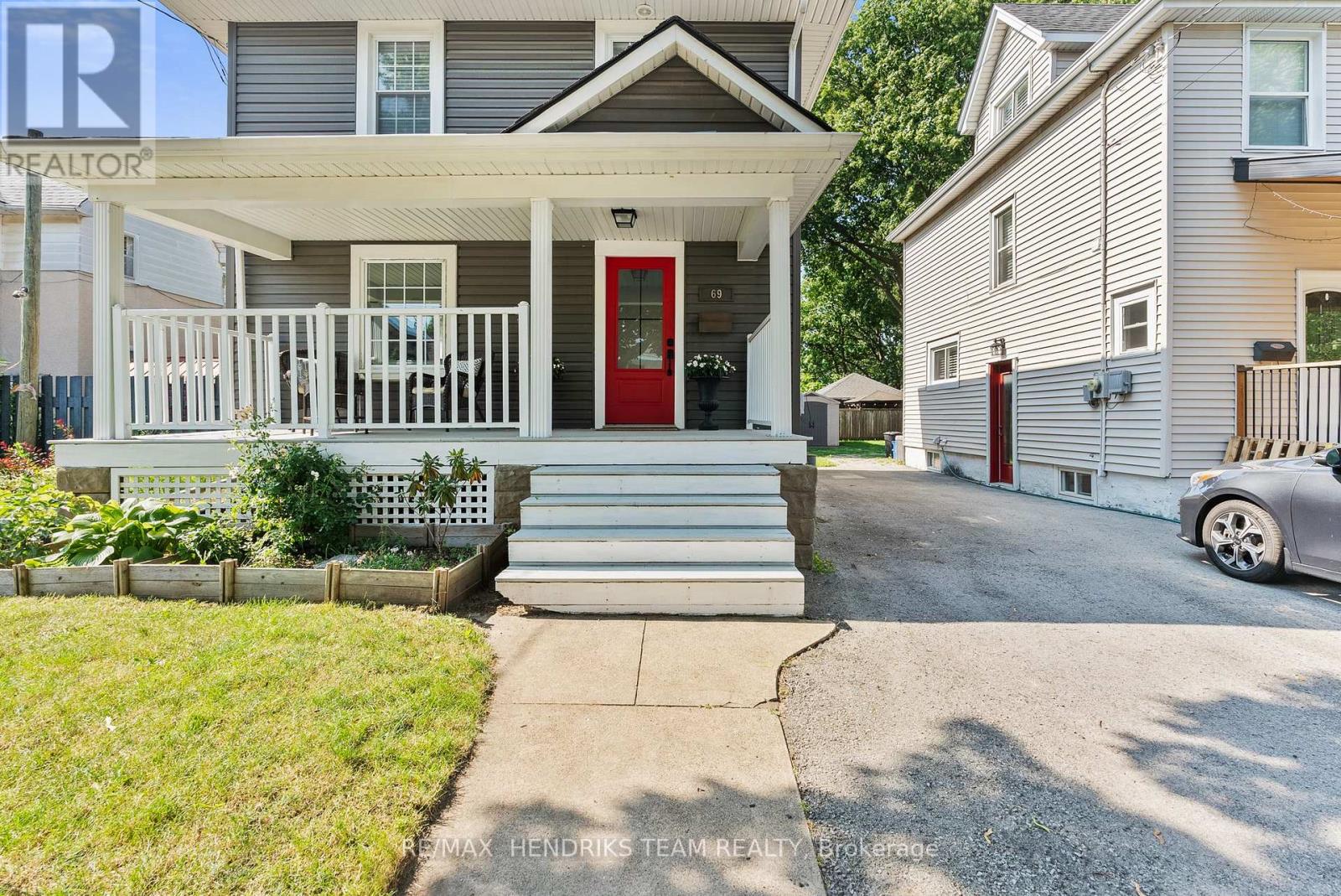 69 CHAPLIN AVENUE - 3