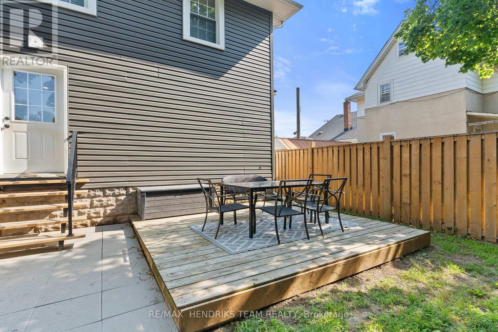 69 CHAPLIN AVENUE - 32