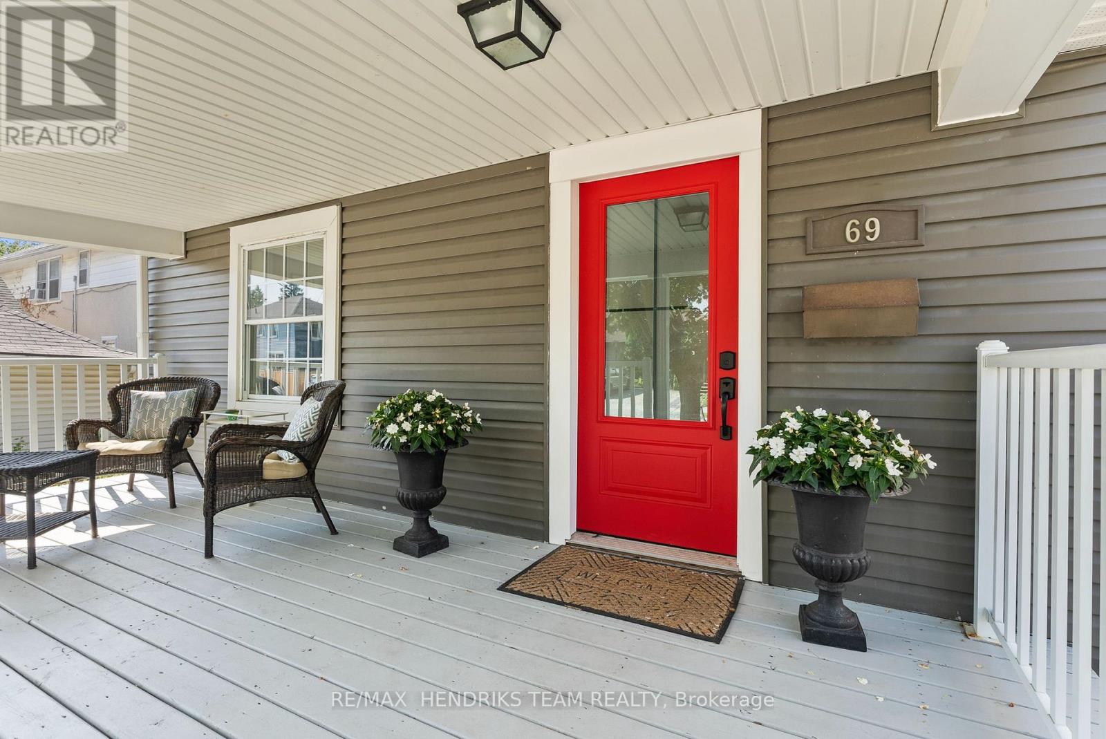69 CHAPLIN AVENUE - 4