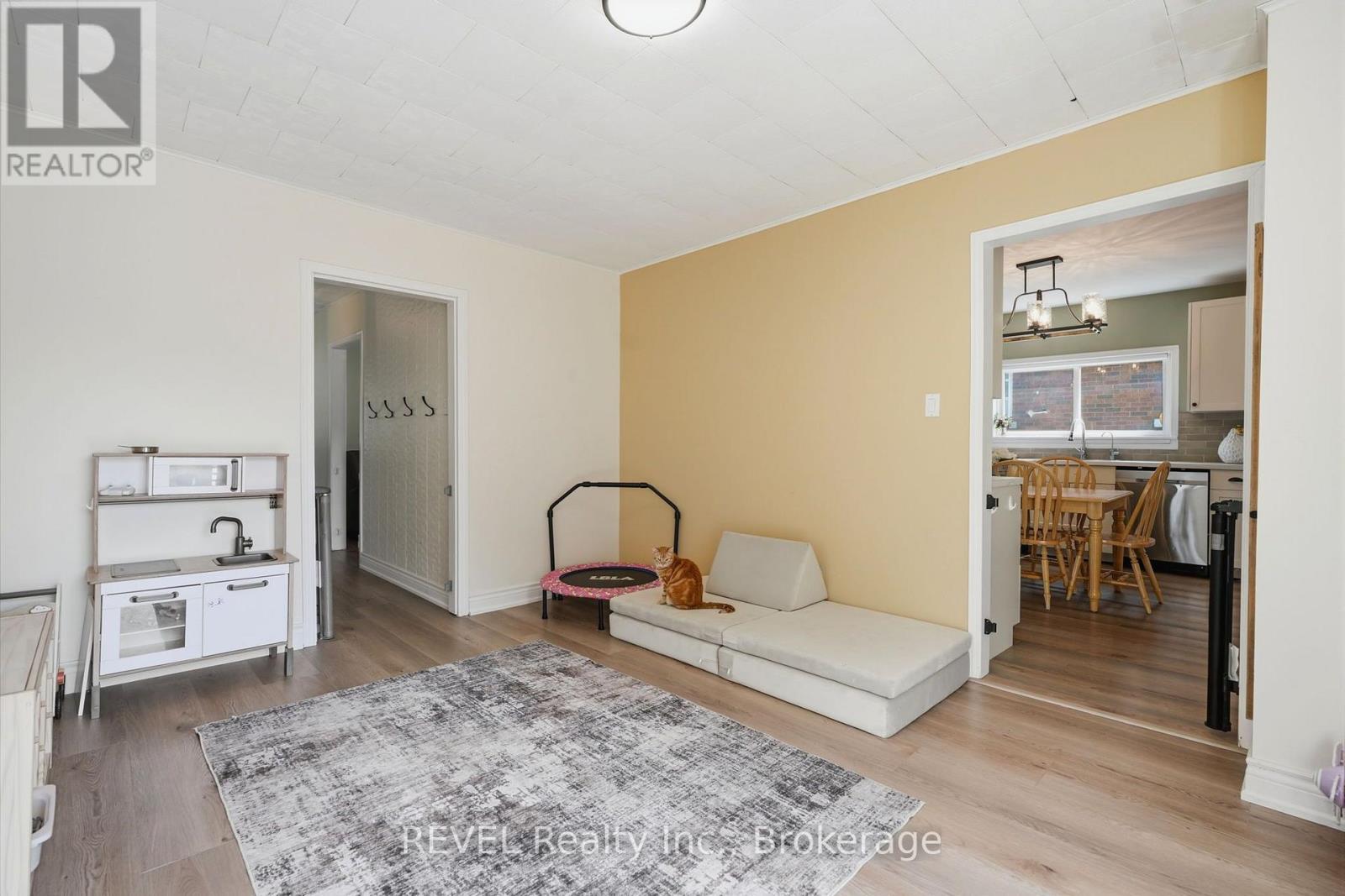 41 CROSS STREET - Image 13