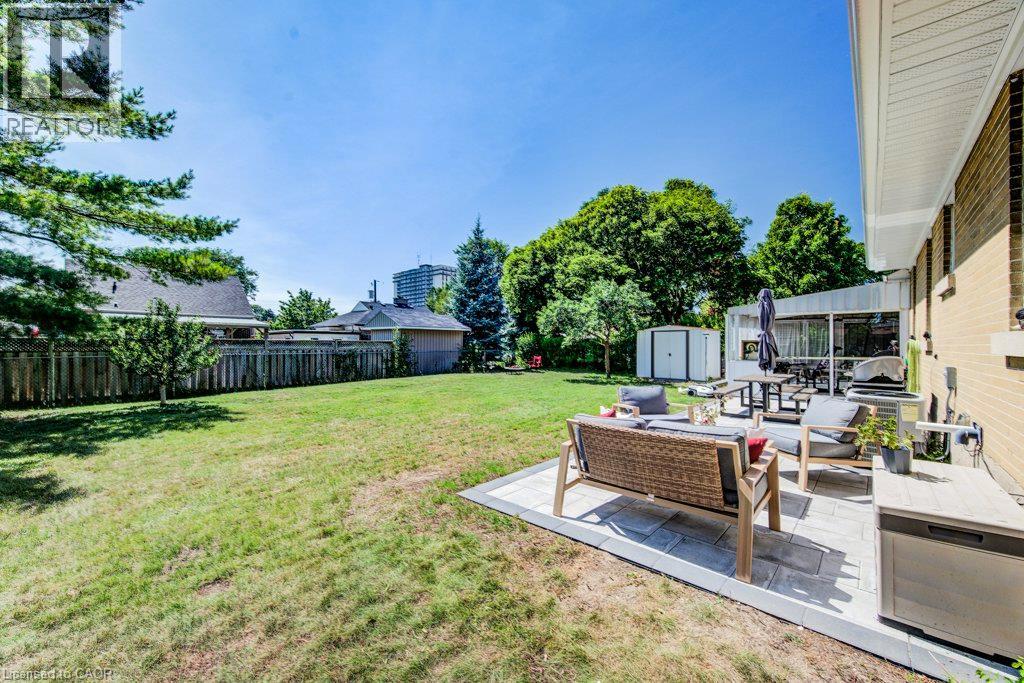 17 CRESTWOOD Avenue - 33