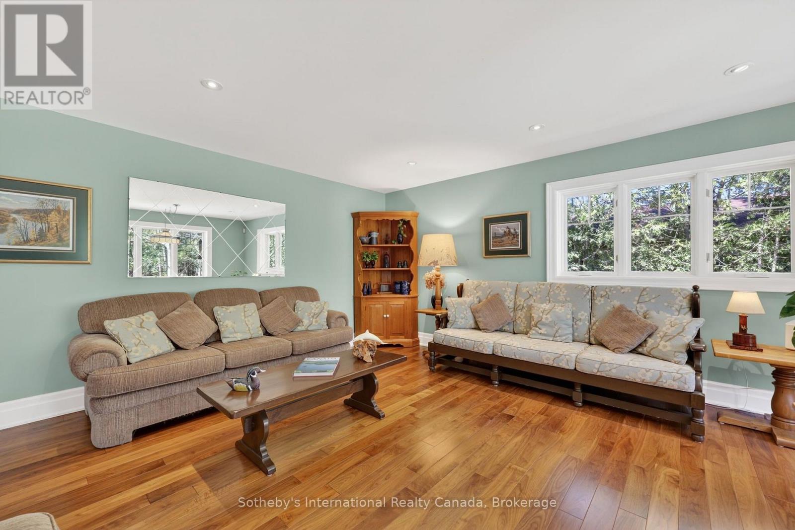 1036 RIVER ROAD E - 11