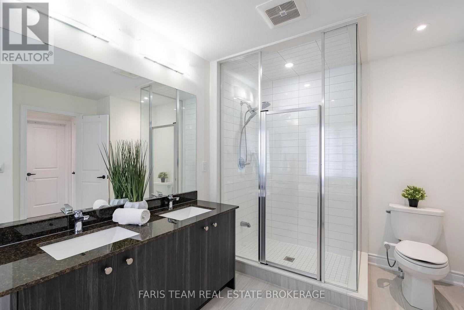 1352 BLACKMORE STREET - 22