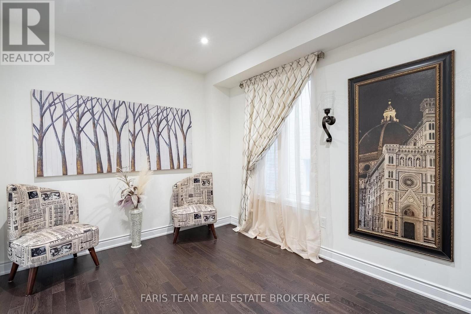 1352 BLACKMORE STREET - 12