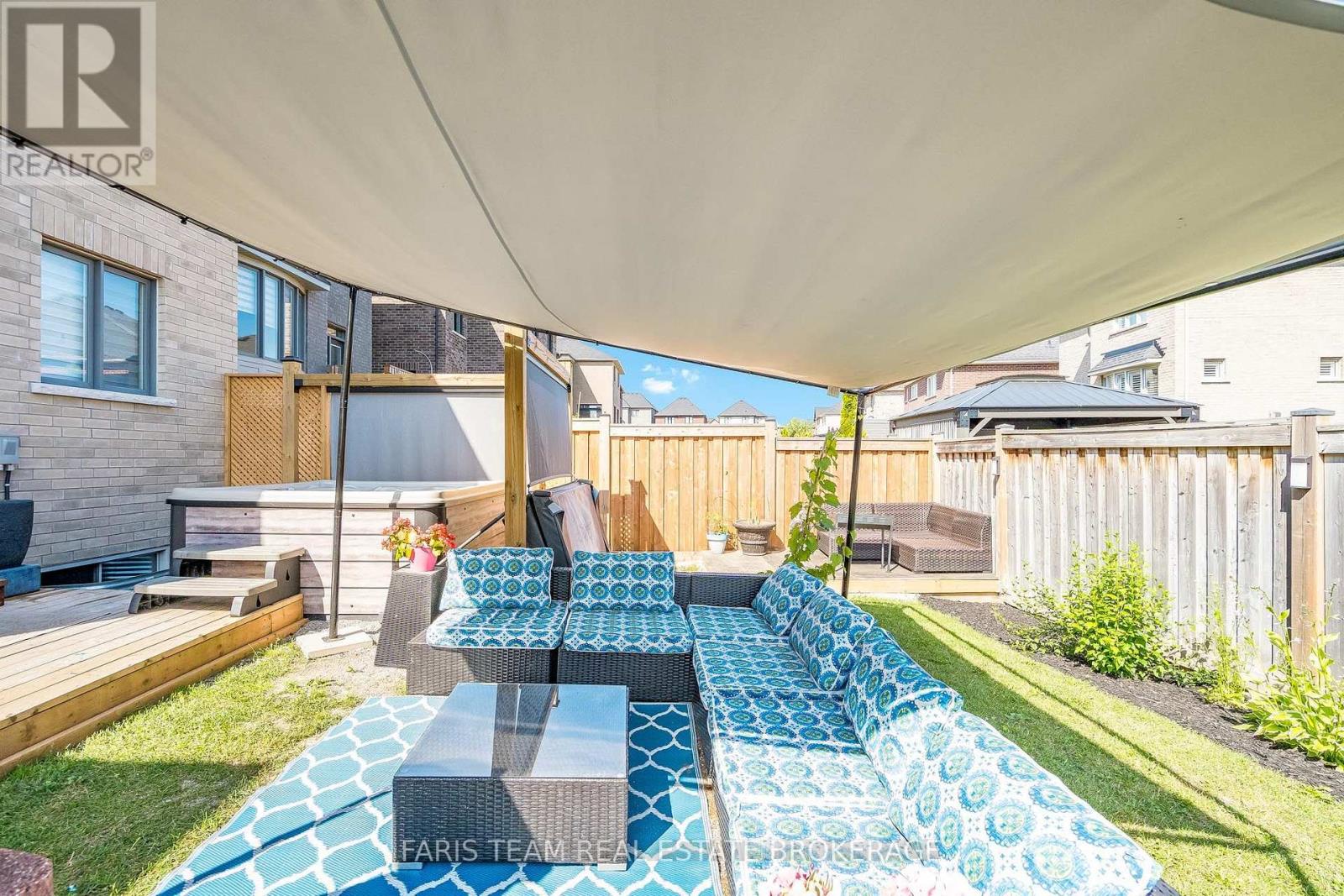1352 BLACKMORE STREET - 33