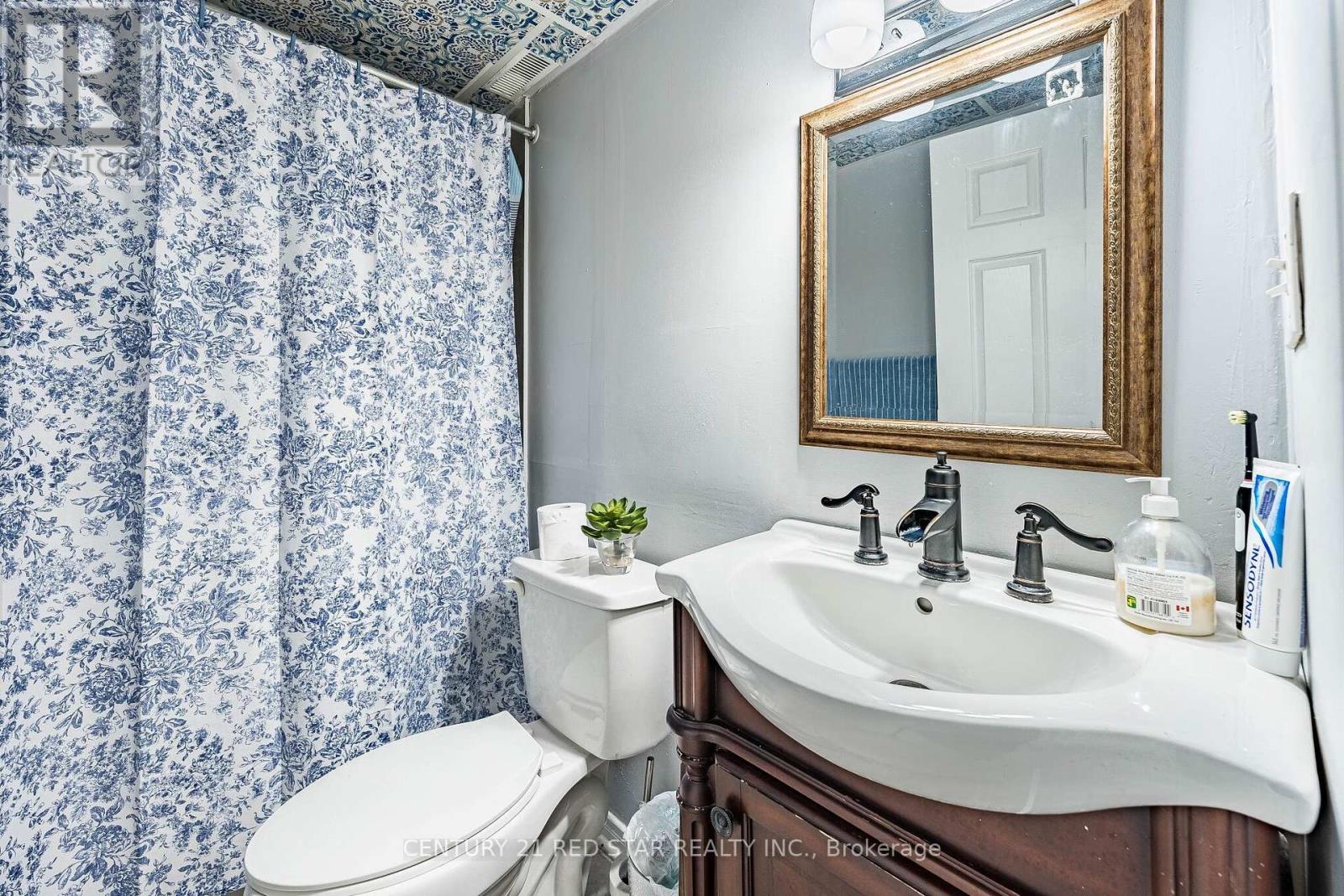 52 NEWDALE PLACE - 41