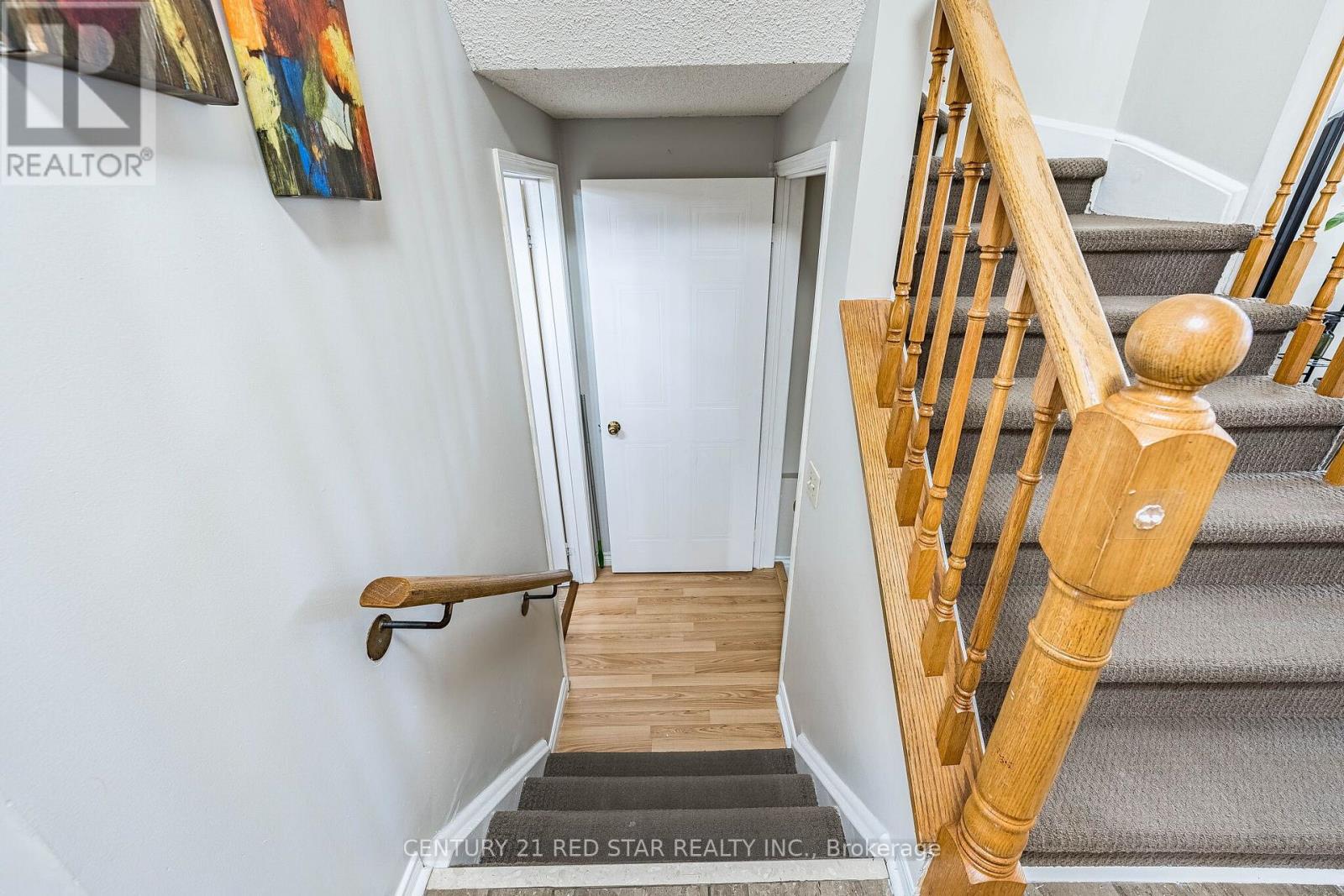 52 NEWDALE PLACE - 35
