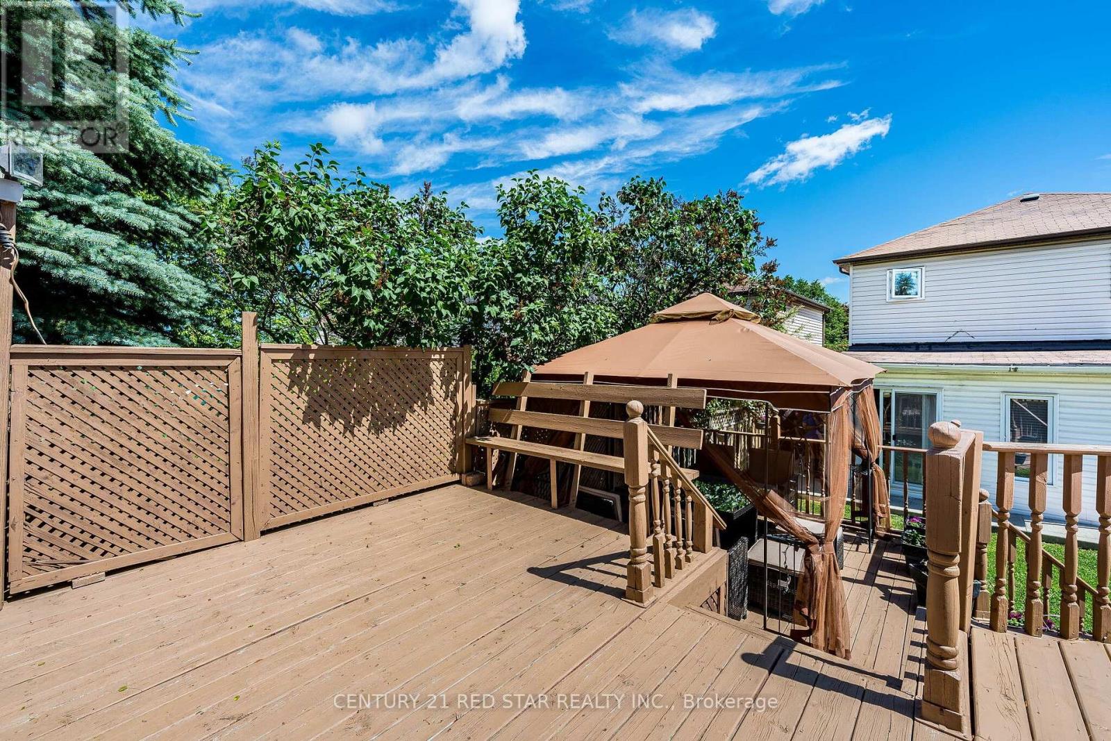52 NEWDALE PLACE - 47