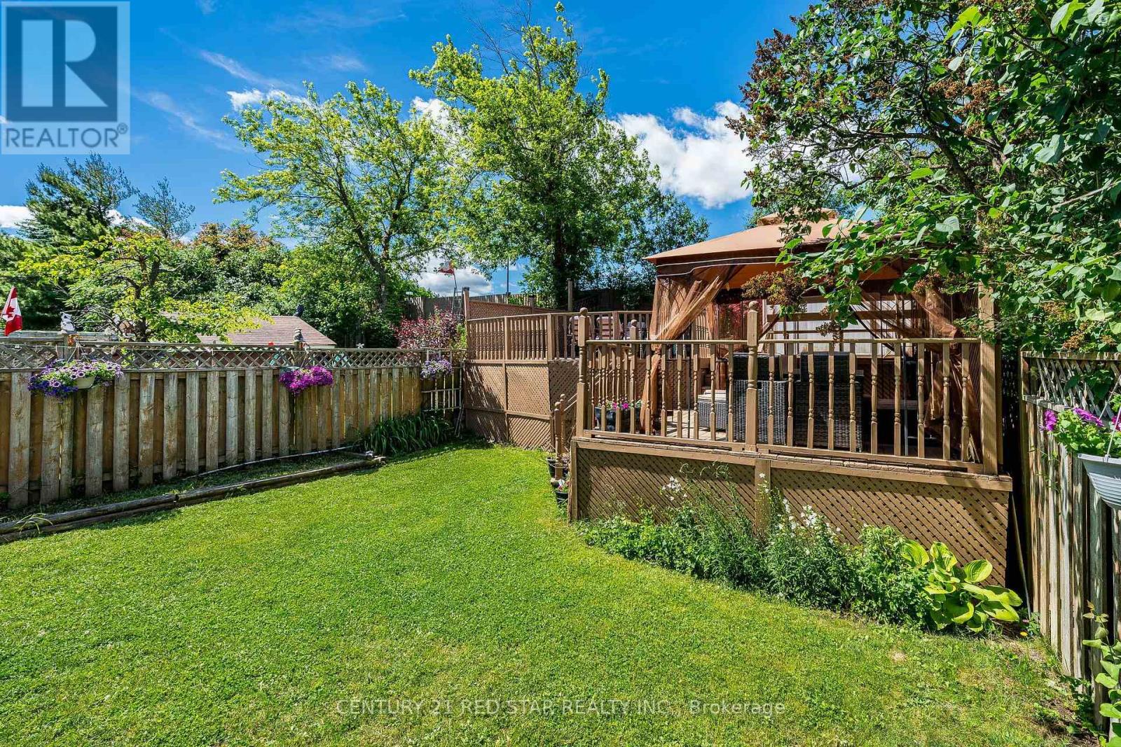 52 NEWDALE PLACE - 43