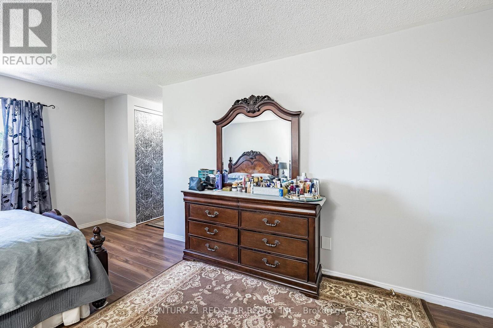52 NEWDALE PLACE - 26