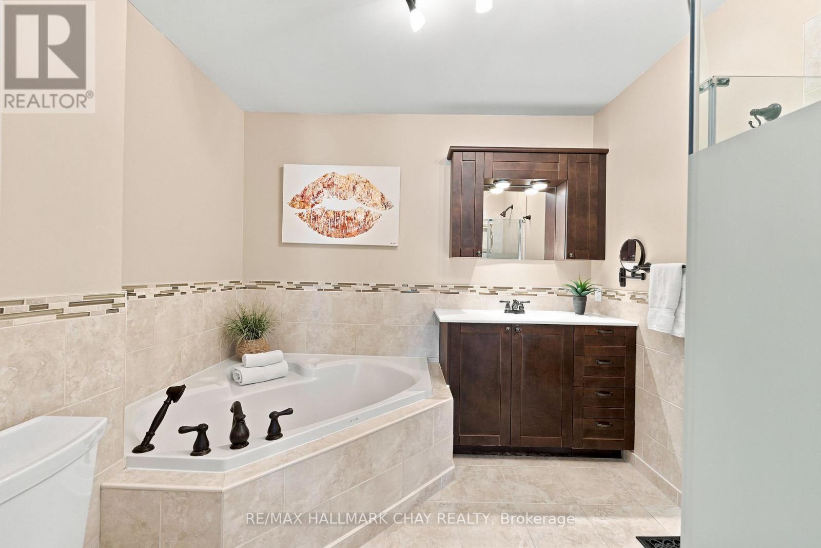 #86 2350 GRAND RAVINE DRIVE - 18
