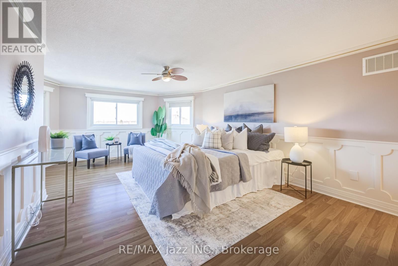 2 COOMER CRESCENT - 17