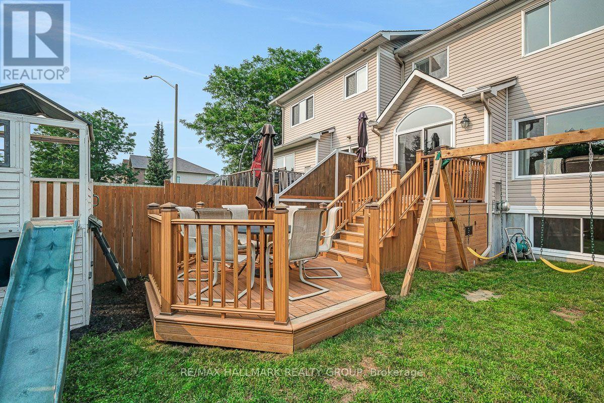3 Bed, 3 Bath House for Sale in Ottawa – 6252 SABLEWOOD PLACE, Ottawa – MLS# X13568046 - Image 48