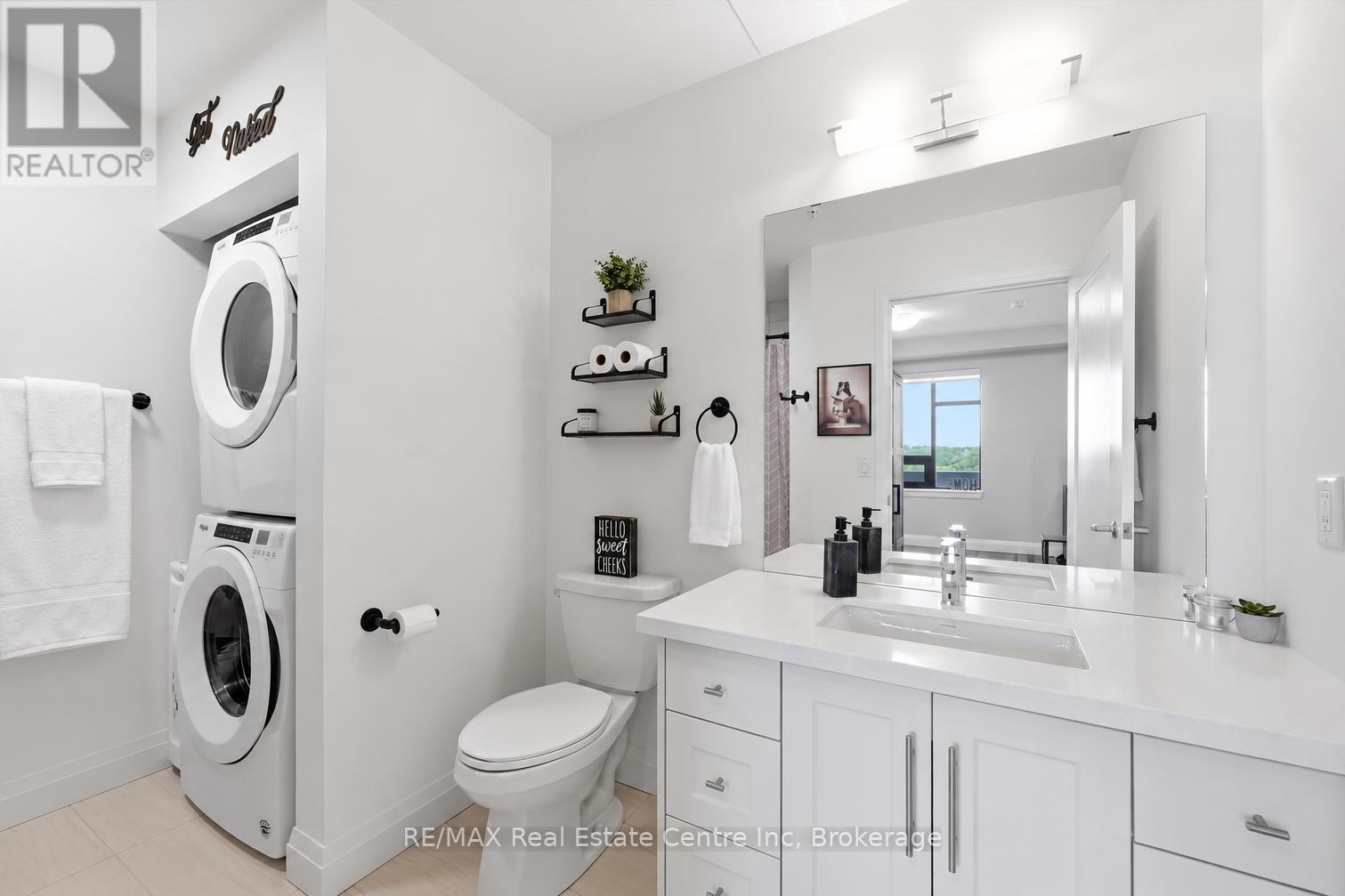 #411 30 HAMILTON STREET S - Image 11