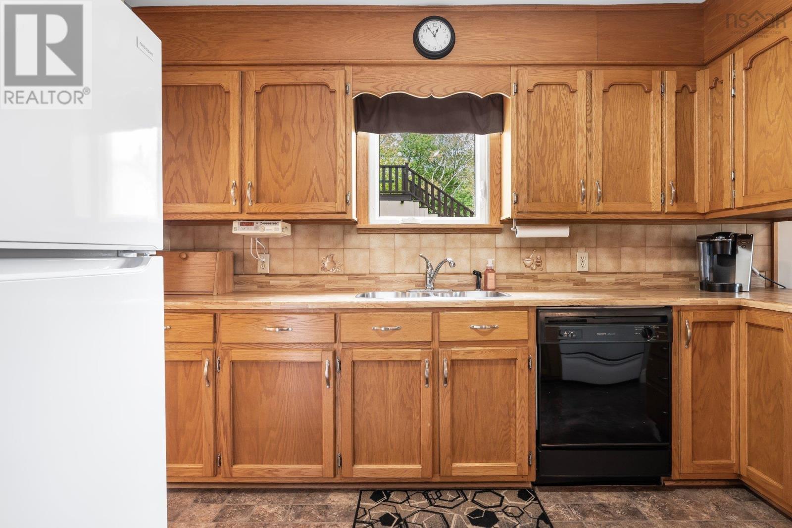 88 Armada Drive - 19