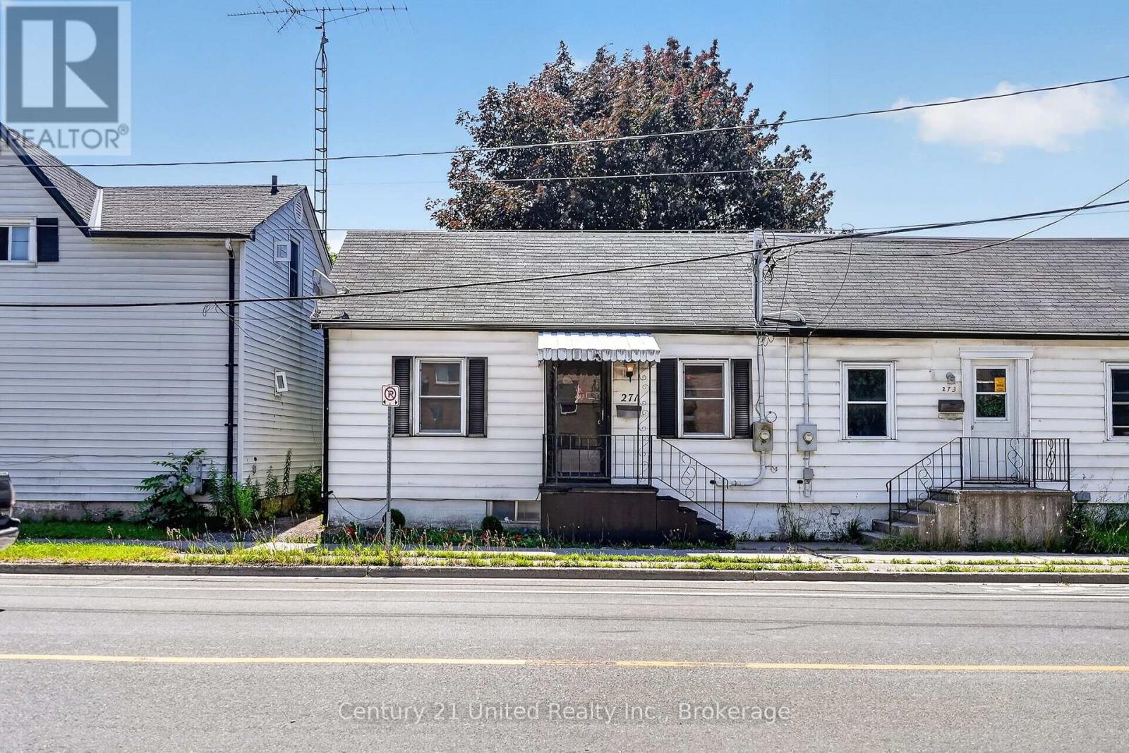 271 UNIVERSITY AVENUE W - 2
