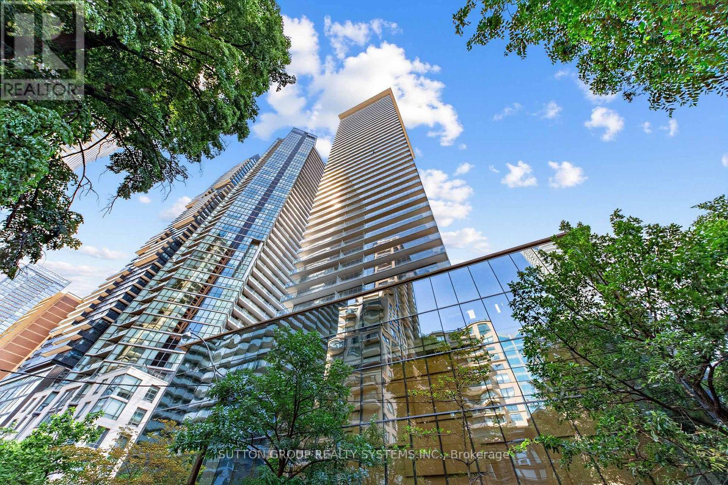 #1406 33 CHARLES STREET E - 1