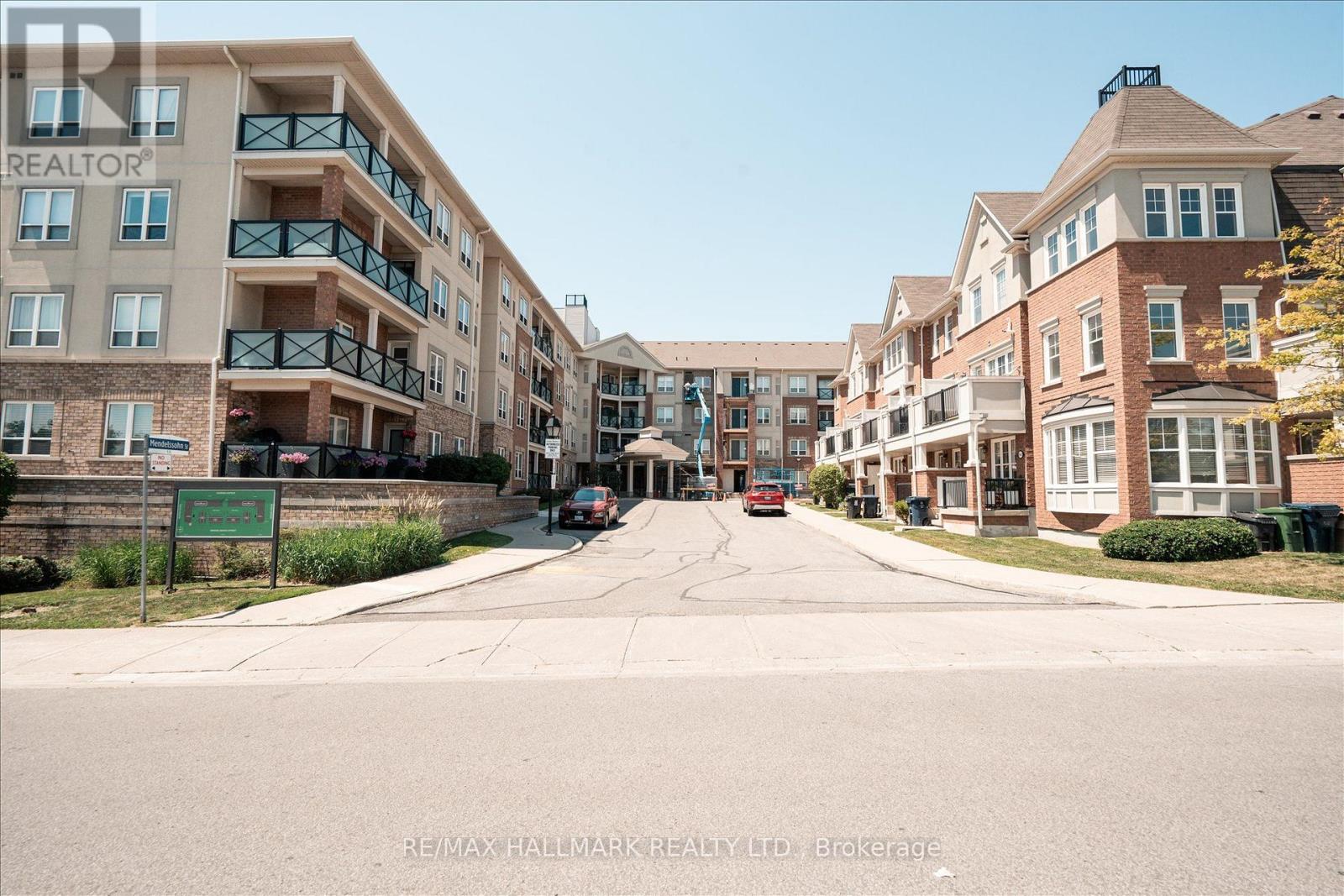 #117 10 MENDELSSOHN STREET - 3
