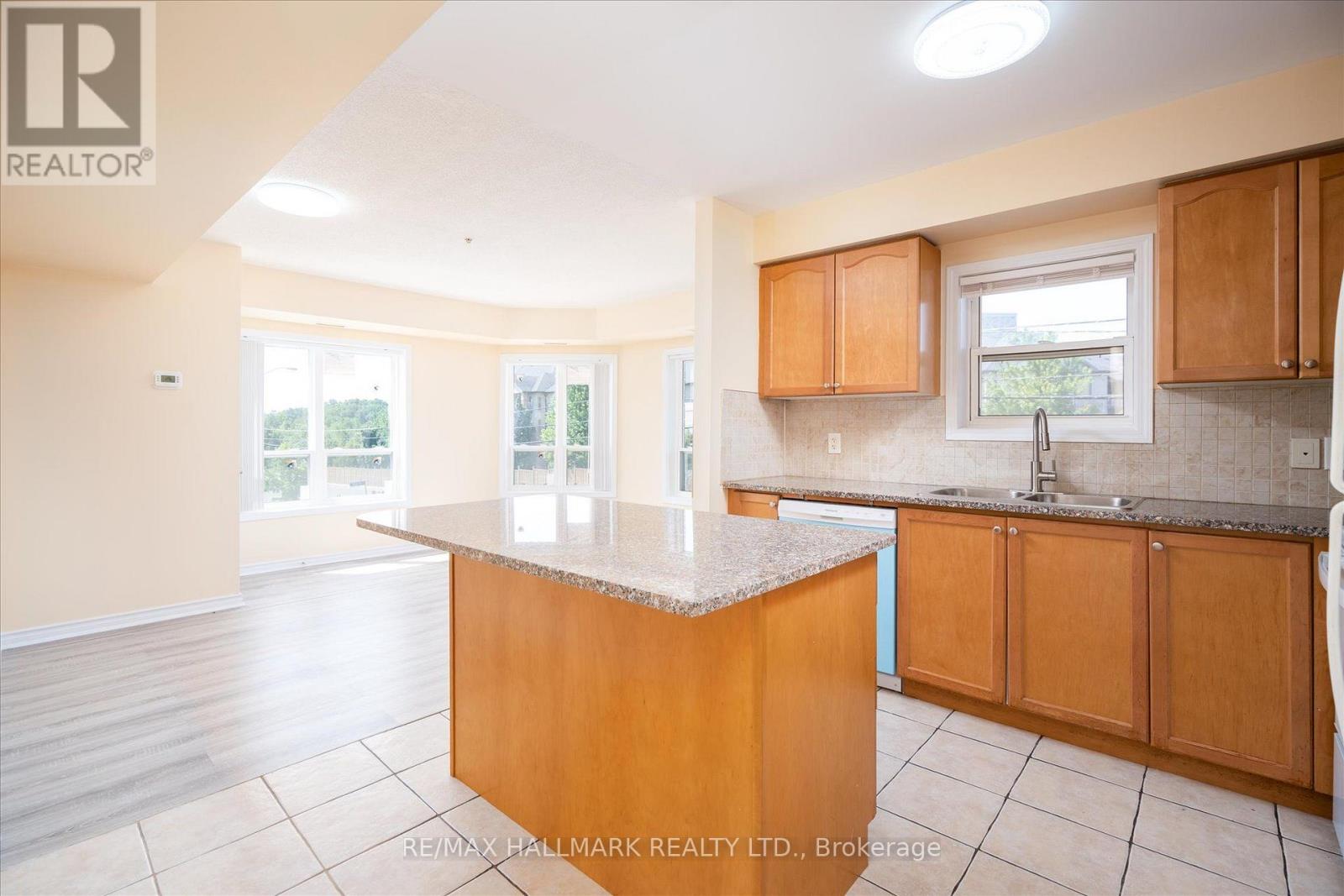 #117 10 MENDELSSOHN STREET - 6