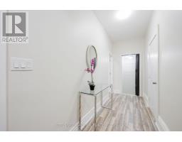Upper - 1934 Queen Street E, Toronto, ON M4L1H6 Photo 8