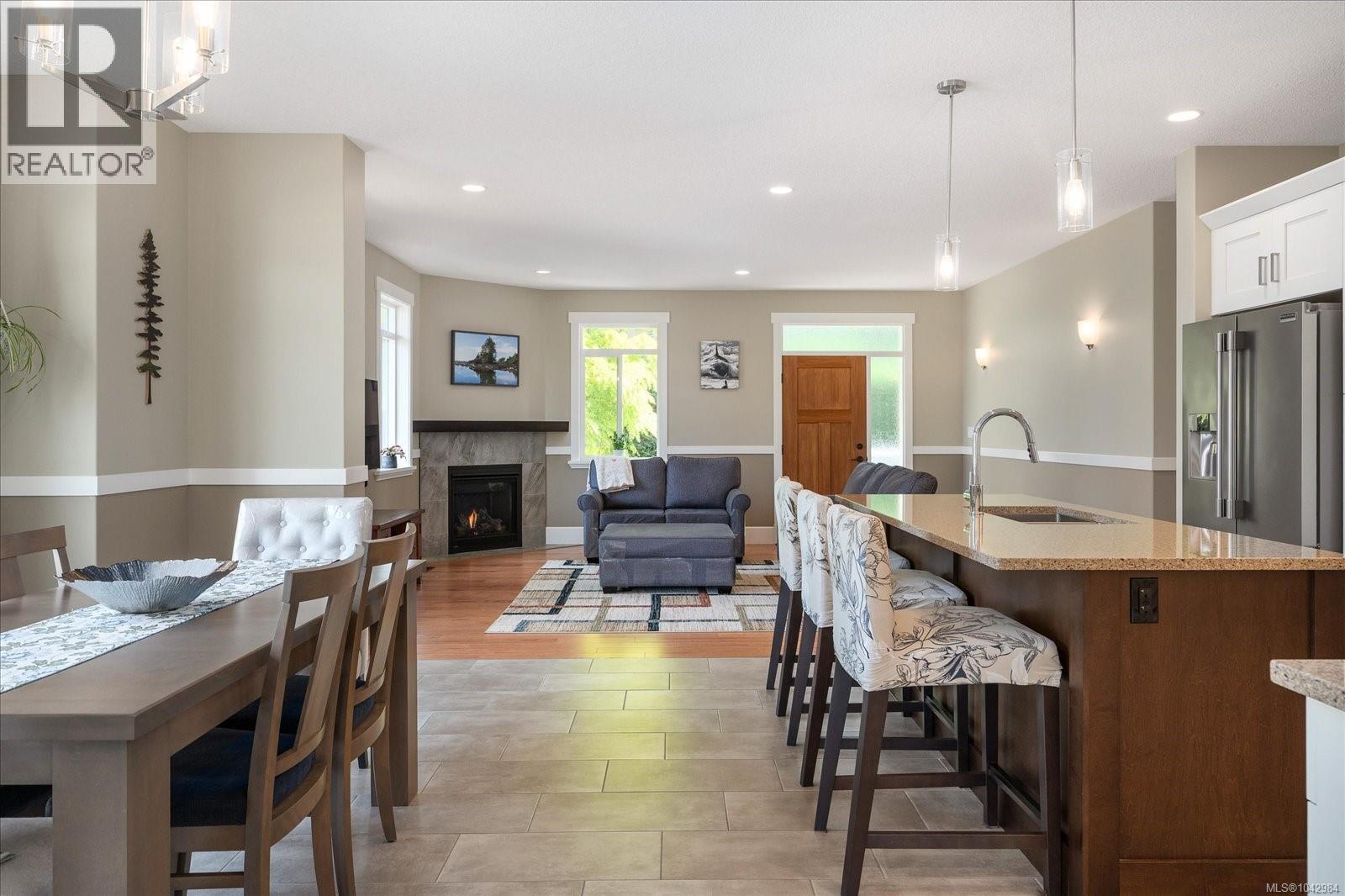 3827 Jingle Pot Rd - 4
