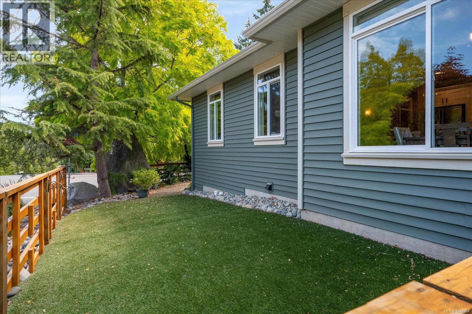 3827 Jingle Pot Rd - 40