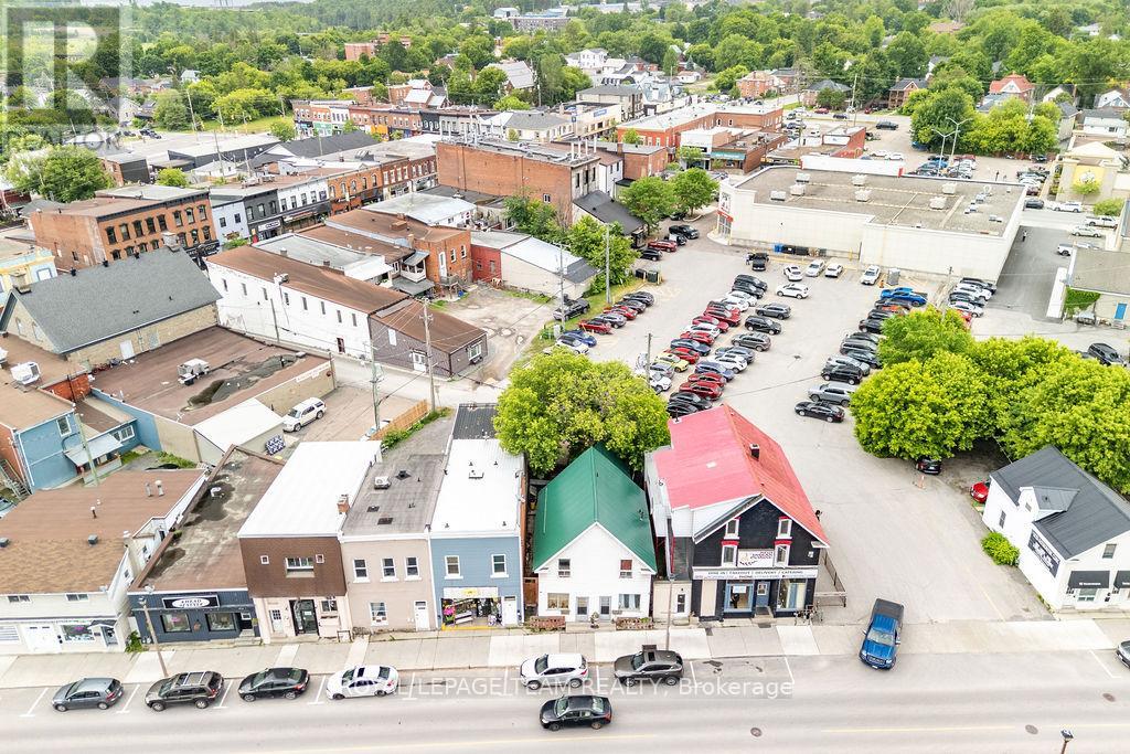 56 MADAWASKA STREET - 11
