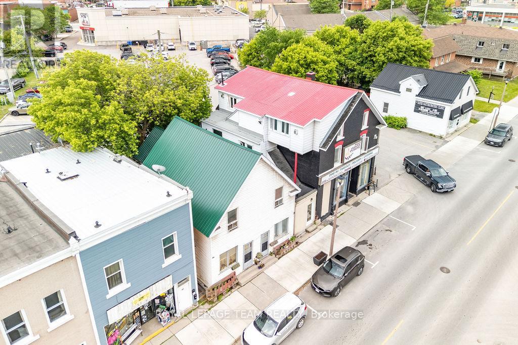 56 MADAWASKA STREET - 14