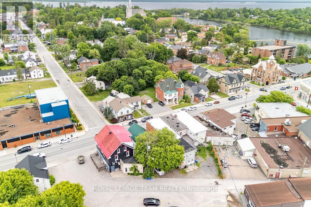 56 MADAWASKA STREET - 20